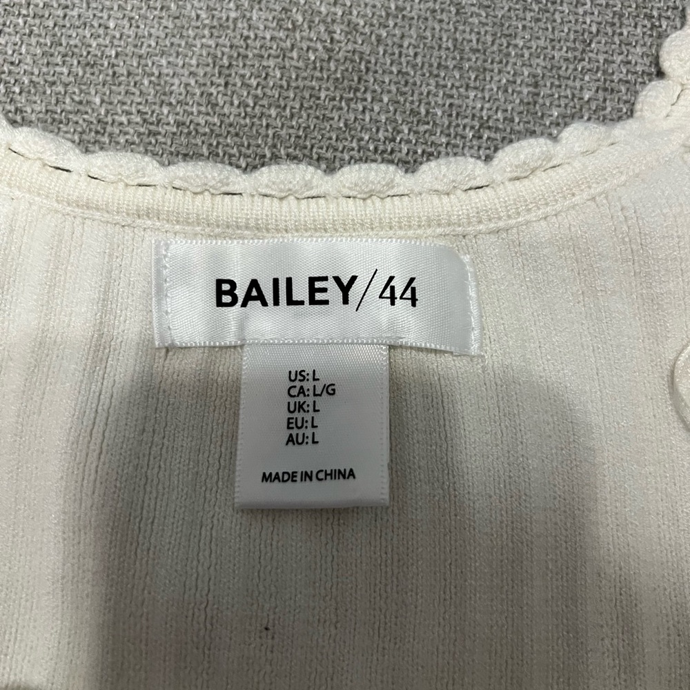 Bailey 44 Ivory Ribbed Blouse - Picture 2 of 3